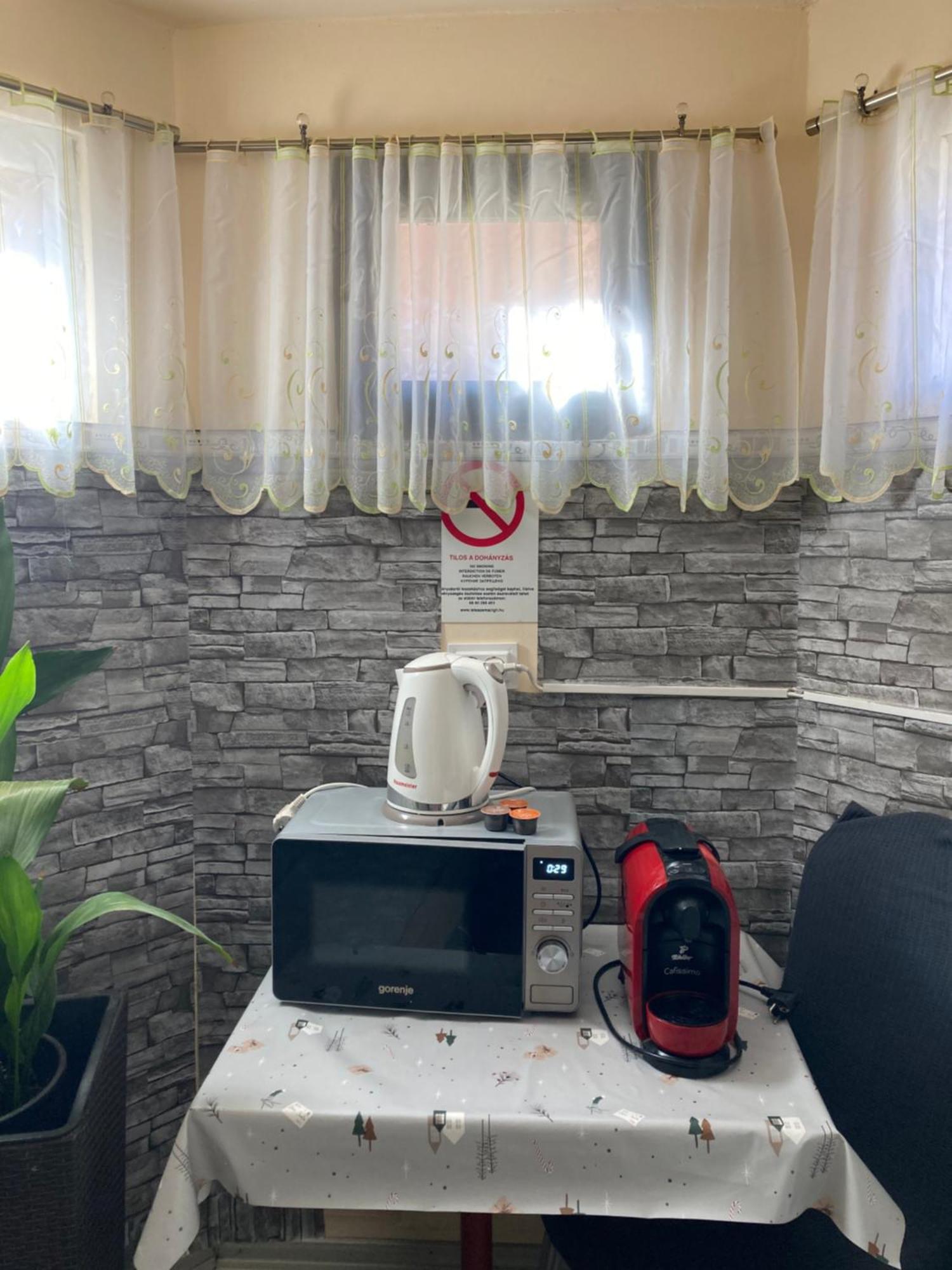 Green Lake Airport Apartments Vecsés Εξωτερικό φωτογραφία
